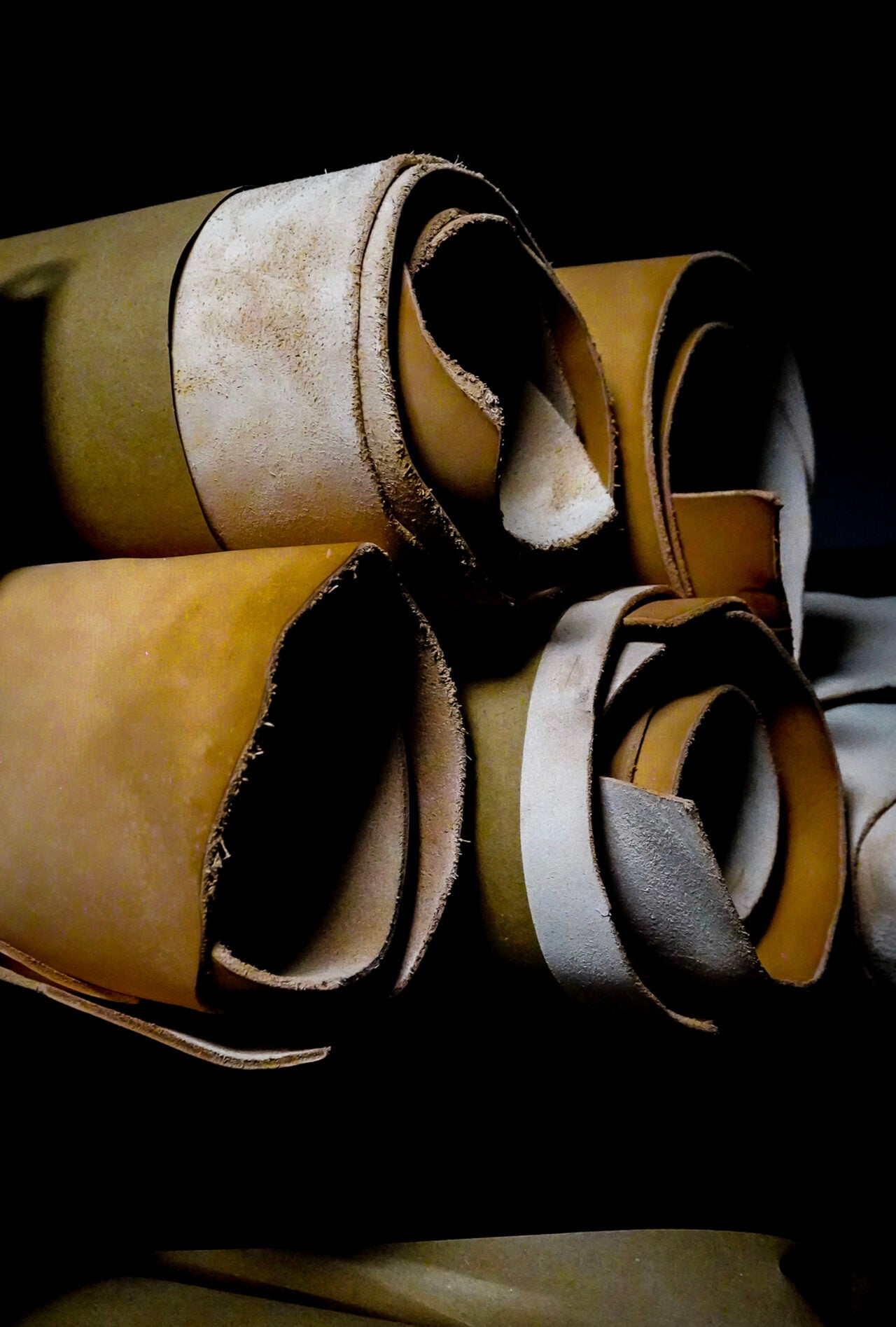 The Difference Between Handmade and Mass Produced